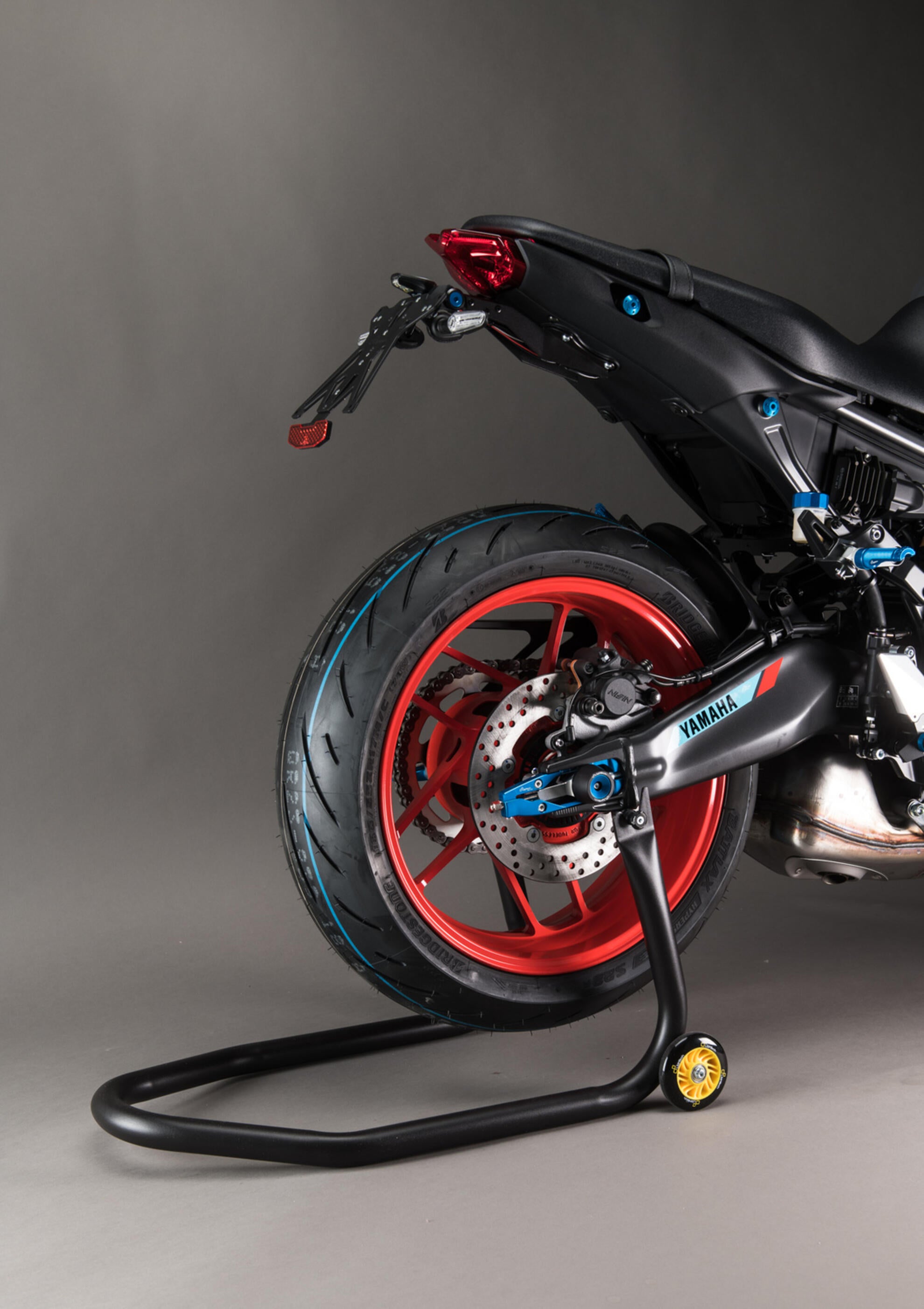 Support arrière en acier LighTech Ducati Panigale V4/S (2025) avec fixations de fourche RSF036