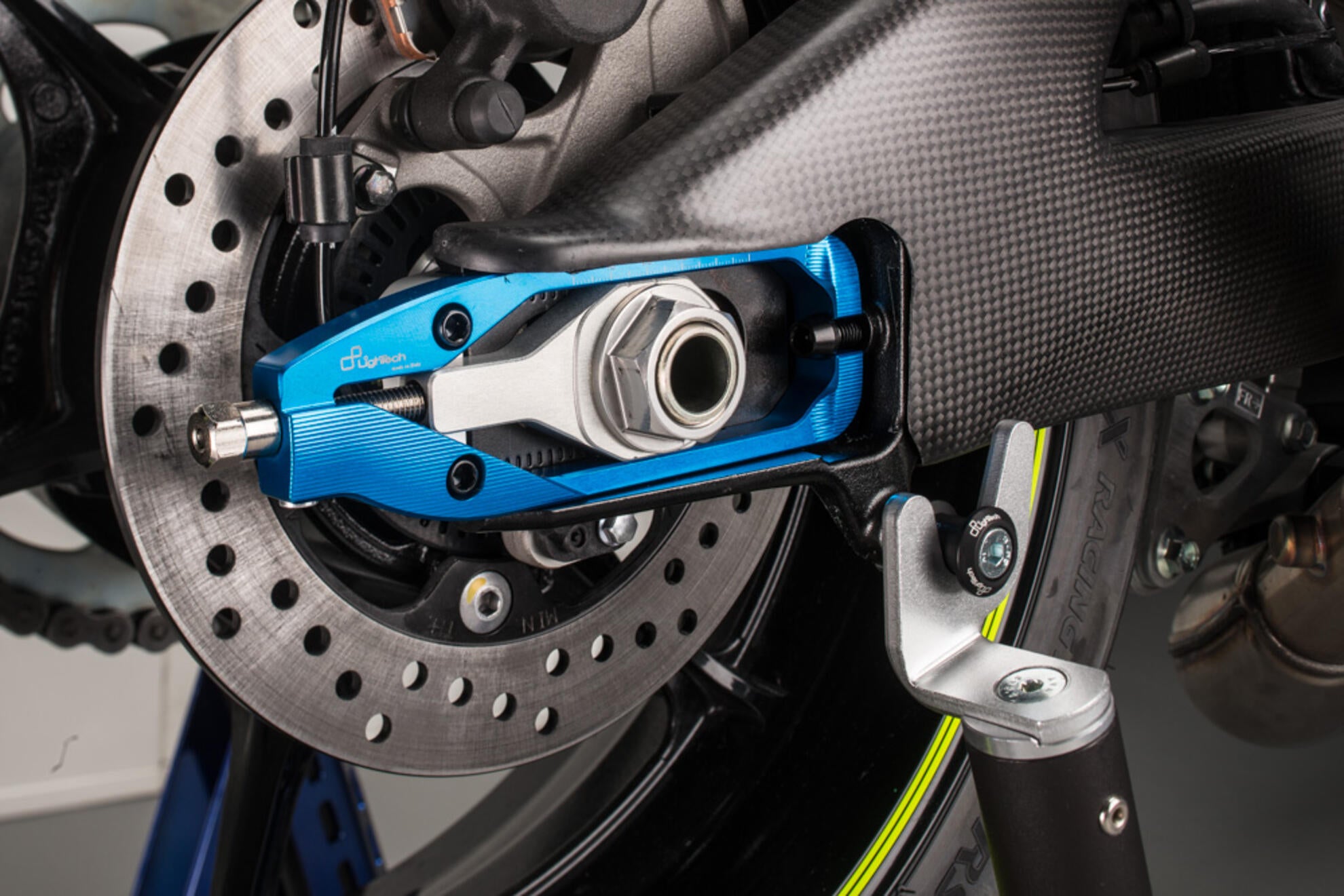 Tendeur de chaîne LighTech Suzuki GSX-R 1000 (17-23) TESU008
