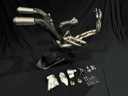 Ducati_Panigale_V4_High_Mount_Full_Titanium_Exhaust_system_Kit.jpg